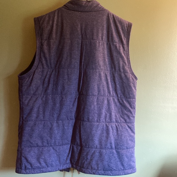 Men’s Vest - Picture 4 of 5